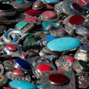 Schmuck mit tiefgehender Wirkung