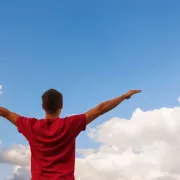 Mehr Spiritualität durch Kuschelhormon
